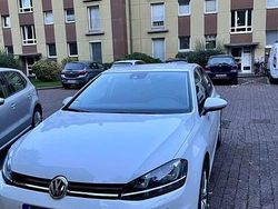Weiß Gebraucht 2015 VW Golf VII Kleinwagen | 11.000 € (Fairer Preis)