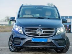 Blau Gebraucht 2019 Mercedes V250 Avantgarde Edition Van / Kleinbus | 39.600 € (Guter Preis)