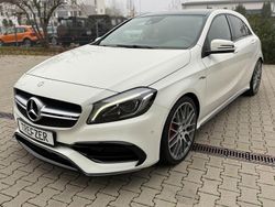 Weiß Gebraucht 2017 Mercedes A45 AMG AMG Limousine | 29.900 € (Fairer Preis)