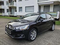 Schwarz Gebraucht 2011 Citroën DS4 Chic Kleinwagen | 6.100 € (Guter Preis)