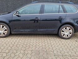 Schwarz Gebraucht 2011 VW Golf VI Limousine | 1.949 € (Superpreis)