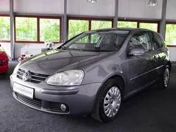 Grau Gebraucht 2006 VW Golf V Limousine | 1.850 € (Guter Preis)