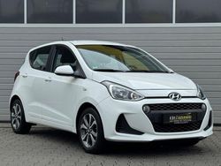 Weiß Gebraucht 2019 Hyundai i10 Trend Kleinwagen | 8.490 € (Guter Preis)