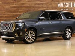 Grau Gebraucht 2023 GMC Yukon SUV | 69.740 €
