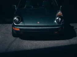 Blau Gebraucht 1984 Porsche 911 | 71.911 €