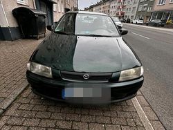 Gebraucht 2000 Mazda 323F Kleinwagen | 500 €