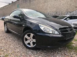Schwarz Gebraucht 2005 Peugeot 307 CC Basis Cabrio | 2.450 € (Fairer Preis)