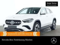 Polarweiß Gebraucht 2024 Mercedes GLA200 Progressive SUV | 35.490 € (Superpreis)