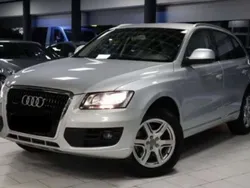 Grau Gebraucht 2011 Audi Q5 Comfort SUV | 19.000 € (Teuer)