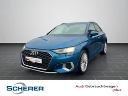 Atollblau metallic (metallic) Gebraucht 2021 Audi A3 Ambiente Limousine | 19.900 € (Guter Preis)