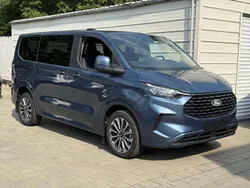 Chromeblue metallic Neu 2025 Ford Tourneo Custom Titanium Van / Kleinbus | 51.190 € (Superpreis)