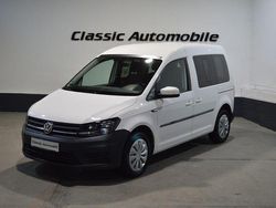 Candyweiss Gebraucht 2017 VW Caddy Trendline Van / Kleinbus | 12.900 € (Fairer Preis)
