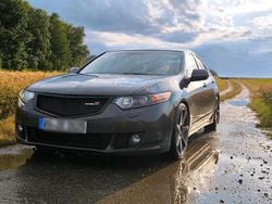 Grau Gebraucht 2009 Honda Accord Limousine | 9.999 € (Etwas zu teuer)