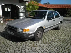 Silber Gebraucht 1988 Saab 9000 Limousine | 2.990 €