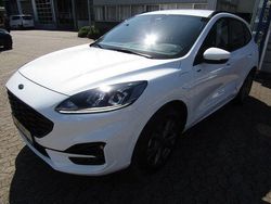Weiß Gebraucht 2022 Ford Kuga ST-Line SUV | 26.950 € (Fairer Preis)
