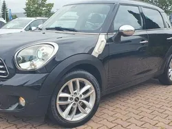 Schwarz Gebraucht 2010 Mini Cooper Countryman SUV | 6.990 € (Fairer Preis)