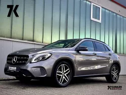 Grau Gebraucht 2018 Mercedes GLA180 Urban SUV | 18.900 € (Fairer Preis)
