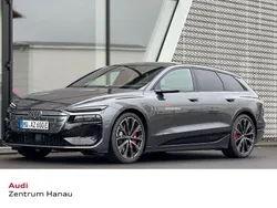 Grau Gebraucht 2025 Audi e-tron Sport SUV | 95.335 € (Guter Preis)