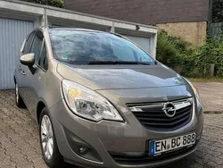 Beige Gebraucht 2013 Opel Meriva Active Van / Kleinbus | 5.000 € (Guter Preis)