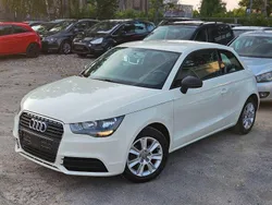 Weiß Gebraucht 2010 Audi A1 Attraction Kleinwagen | 7.900 € (Fairer Preis)