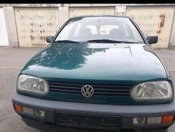 Grün Gebraucht 1982 VW Golf I Kleinwagen | 650 €
