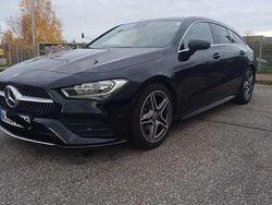 Schwarz Gebraucht 2022 Mercedes CLA180 Limousine | 22.900 € (Guter Preis)