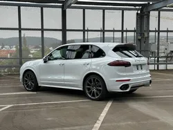 Weiß Gebraucht 2016 Porsche Cayenne S SUV | 29.999 €