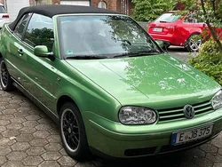 Grün Gebraucht 1999 VW Golf Cabriolet Conceptline Cabrio | 4.250 € (Fairer Preis)