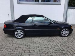 Schwarz Gebraucht 2001 BMW 330 Cabriolet Cabrio | 16.900 € (Fairer Preis)