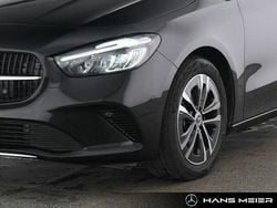 Unilack nachtschwarz Gebraucht 2024 Mercedes B250 Progressive Van / Kleinbus | 35.480 € (Fairer Preis)