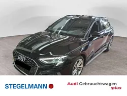Mythosschwarz metallic Gebraucht 2024 Audi A3 S-Line Limousine | 31.190 € (Fairer Preis)
