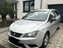 Silber Gebraucht 2012 Seat Ibiza ST Kombi | 4.390 € (Fairer Preis)