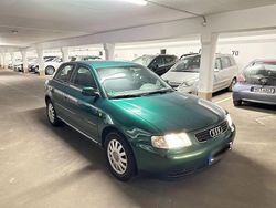 Grün Gebraucht 1998 Audi A3 Coupé | 1.250 € (Fairer Preis)