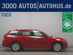 Rot Gebraucht 2022 Skoda Octavia Ambition Kombi | 14.890 € (Guter Preis)
