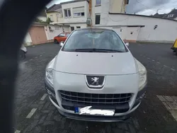 Gebraucht 2010 Peugeot 3008 Premium Kombi | 4.000 € (Fairer Preis)