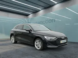 Schwarz Gebraucht 2024 Audi A3 Sportback Sport Limousine | 33.750 € (Guter Preis)