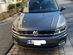 Grau Gebraucht 2017 VW Tiguan SUV | 19.000 € (Etwas zu teuer)