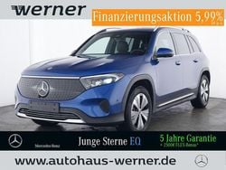 Lack spektralblau (metallic) Gebraucht 2024 Mercedes EQB300 Advanced Plus SUV | 37.973 € (Fairer Preis)