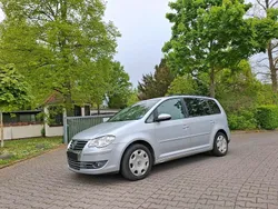 Silber Gebraucht 2009 VW Touran Van / Kleinbus | 3.000 € (Guter Preis)