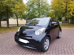 Schwarz Gebraucht 2009 Toyota iQ Kleinwagen | 4.000 € (Fairer Preis)
