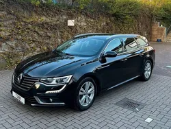 Schwarz Gebraucht 2017 Renault Talisman GrandTour Life Kombi | 15.590 € (Fairer Preis)