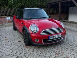 Rot Gebraucht 2012 Mini Cooper Kleinwagen | 7.000 € (Superpreis)