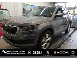 Graphitegrau metallic Gebraucht 2022 Skoda Kodiaq Tour SUV | 28.990 € (Fairer Preis)