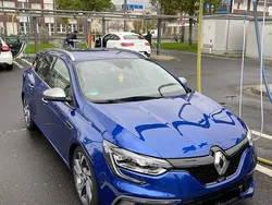 Blau Gebraucht 2018 Renault Mégane GrandTour GT Kombi | 14.500 € (Fairer Preis)