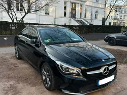 Schwarz Gebraucht 2017 Mercedes CLA180 Urban Limousine | 19.500 € (Fairer Preis)