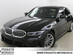 Black sapphire Gebraucht 2025 BMW 320 M Sport Limousine | 37.999 € (Superpreis)