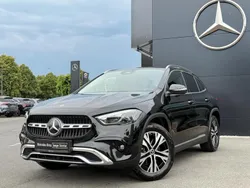 Schwarz kosmosschwarz Gebraucht 2024 Mercedes GLA250 Progressive SUV | 38.485 € (Guter Preis)