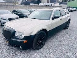 Grau Gebraucht 2008 Chrysler 300C Touring Kombi | 7.990 € (Fairer Preis)