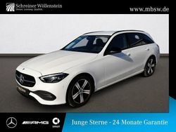 Weiß Gebraucht 2022 Mercedes C200 Avantgarde Limousine | 29.770 € (Guter Preis)