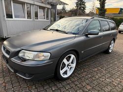 Grau Gebraucht 2004 Volvo V70 Kombi | 8.900 €